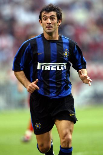 以其出色的 以其出色的