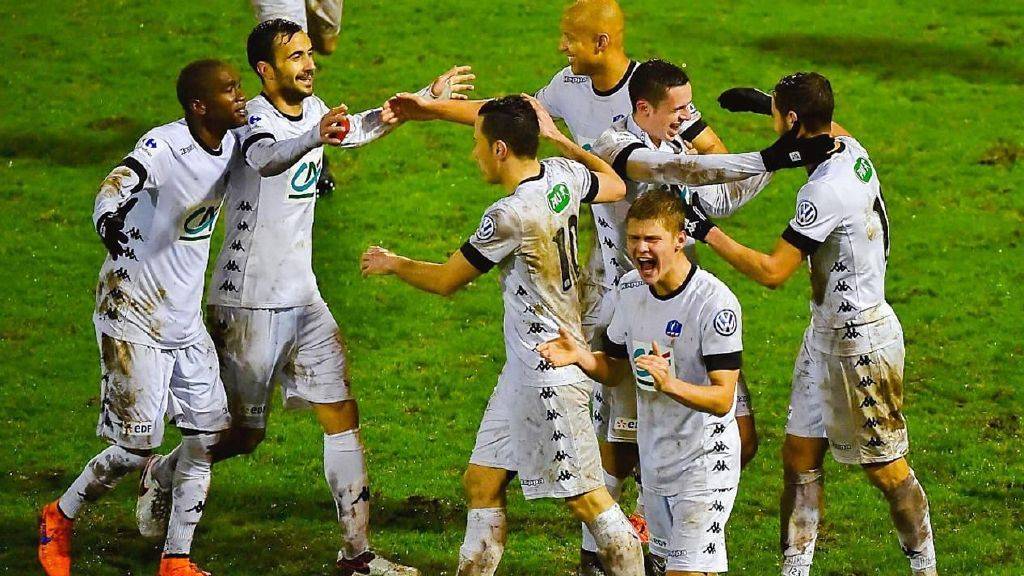 足球联赛之 足球联赛之