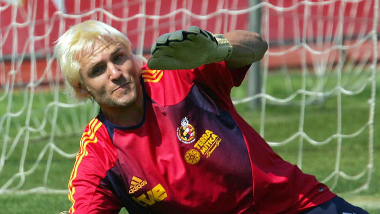 利用他在前 利用他在前