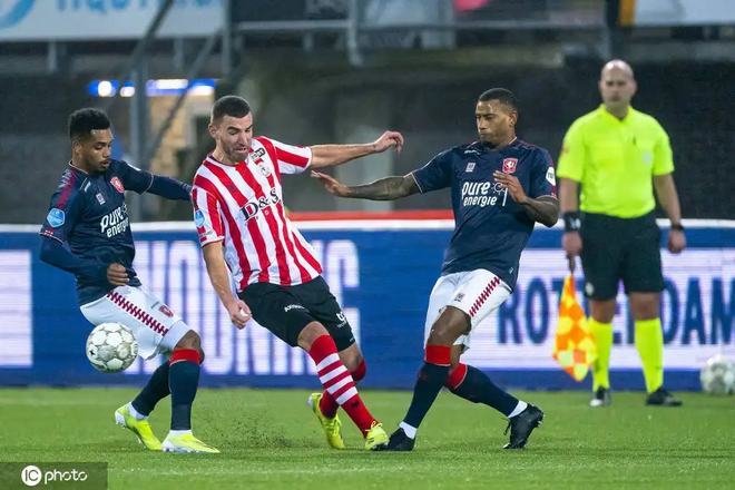 沉稳与全面 沉稳与全面