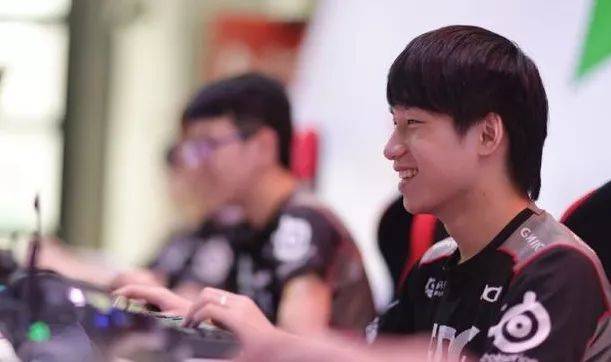 队制造快攻 队制造快攻